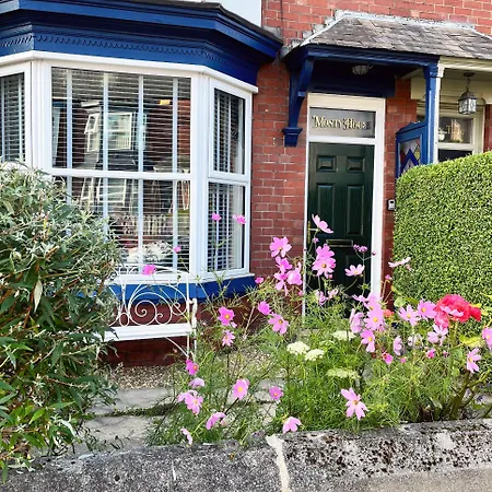 Monty House By The Sea * Saltburn-by-the-Sea